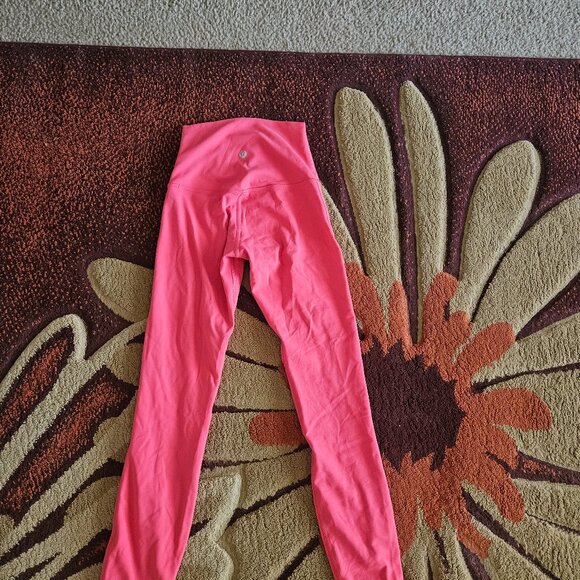 Lululemon leggings, bright pink, size 0 - Picture 3 of 3